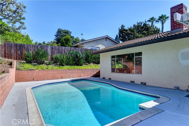 1421 Sierra Vista Drive, La Habra CA: https://media.crmls.org/medias/40ded0bf-89fc-4ac1-ac64-49d04e54a686.jpg