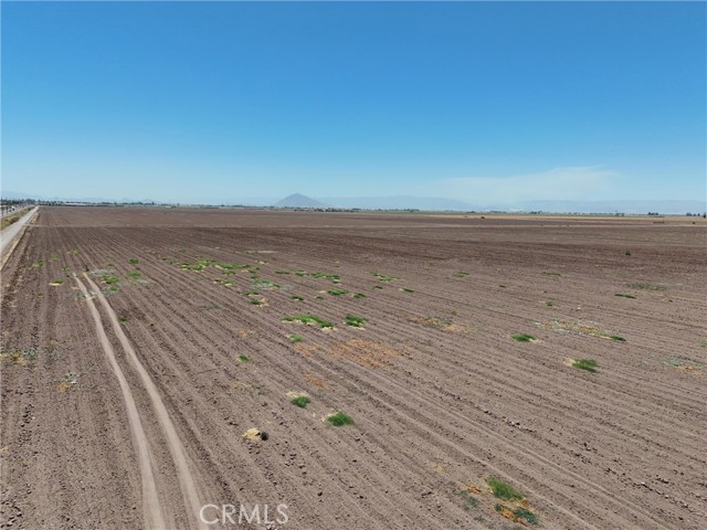 125 Wienert Road, Imperial CA: https://media.crmls.org/medias/40df3694-897b-4963-8d35-c4f3e076fe98.jpg