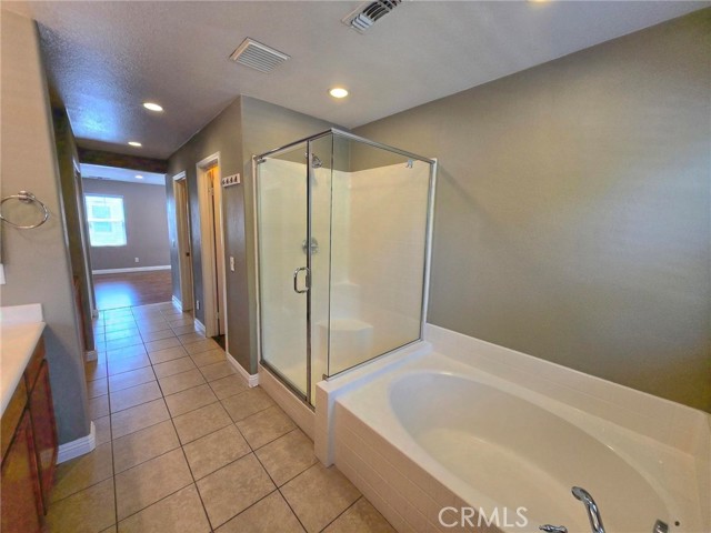 Detail Gallery Image 13 of 26 For 1750 E D St, Ontario,  CA 91764 - 3 Beds | 2/1 Baths