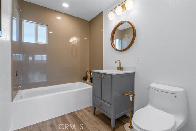 31 N 3rd Street, Cayucos CA: https://media.crmls.org/medias/40df80ce-225e-4a94-b879-3a3b6989f7cf.jpg