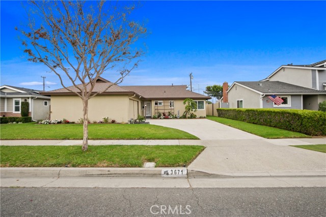 Detail Gallery Image 2 of 16 For 3671 La Colmena Way, Los Alamitos,  CA 90720 - 3 Beds | 2 Baths