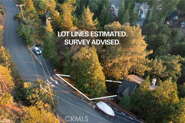 1274 Evergreen Lane, Lake Arrowhead CA: https://media.crmls.org/medias/40e02052-688c-41df-925d-194b5d128876.jpg