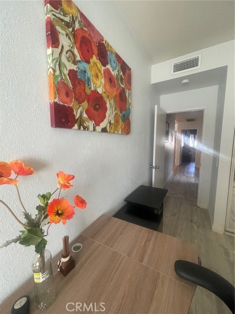 Image 30 of 57 For 43756 Avenida Alicante