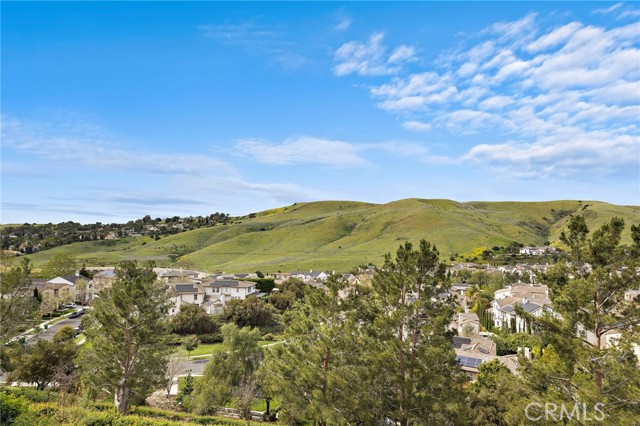 Detail Gallery Image 2 of 58 For 33 Christopher St, Ladera Ranch,  CA 92694 - 5 Beds | 5/1 Baths