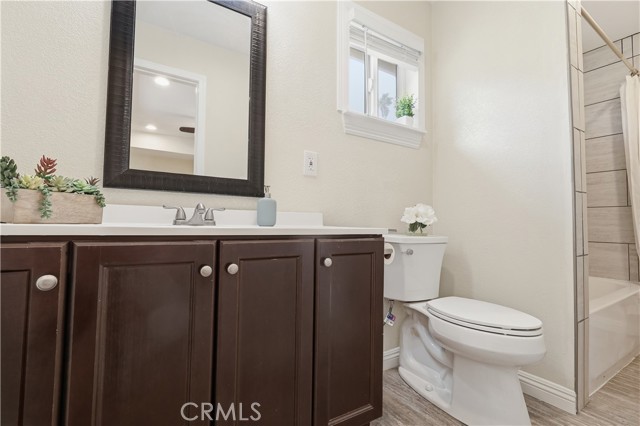 Detail Gallery Image 25 of 29 For 17850 Portside Ln, Victorville,  CA 92395 - 5 Beds | 4 Baths