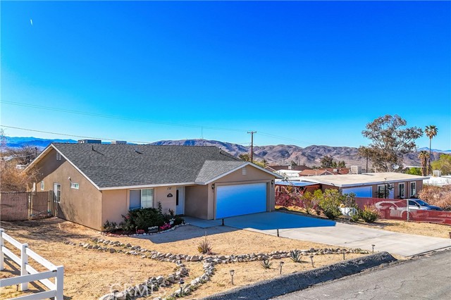 6860 Quail Spring Avenue, 29 Palms, California 92277, 3 Bedrooms Bedrooms, ,2 BathroomsBathrooms,Single Family Residence,For Sale,Quail Spring,JT24066863