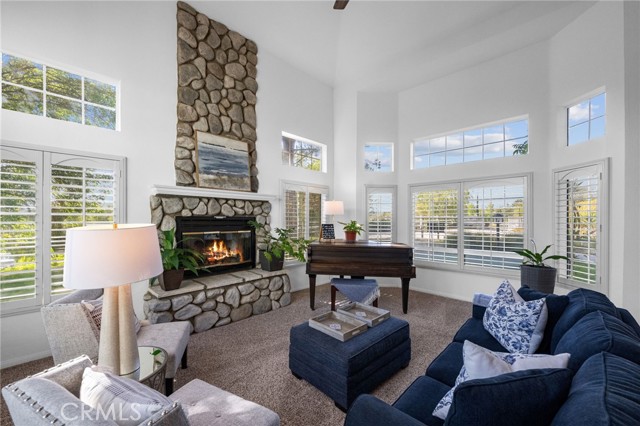 Detail Gallery Image 18 of 75 For 36350 Calle Poco, Temecula,  CA 92592 - 6 Beds | 5/1 Baths