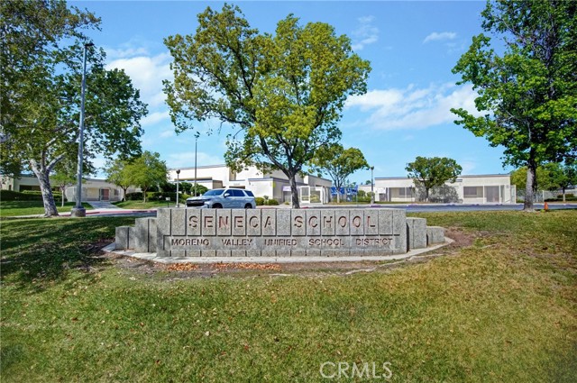 Detail Gallery Image 33 of 33 For 21182 Tennyson, Moreno Valley,  CA 92557 - 4 Beds | 3 Baths