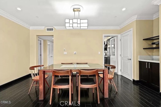 Detail Gallery Image 7 of 30 For 155 Cordova, Pasadena,  CA 91105 - 2 Beds | 2 Baths