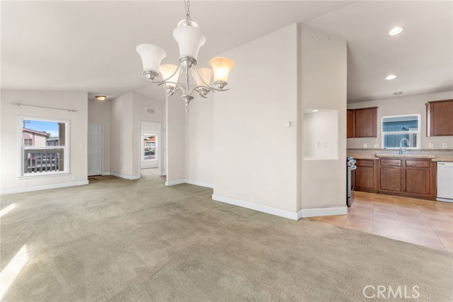 Detail Gallery Image 8 of 25 For 632 W Romneya, Anaheim,  CA 92801 - 3 Beds | 2 Baths