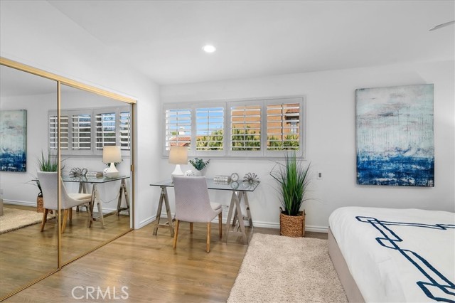 2000 Mathews Avenue, Redondo Beach, California 90278, 2 Bedrooms Bedrooms, ,2 BathroomsBathrooms,Residential,Sold,Mathews,SB22083449