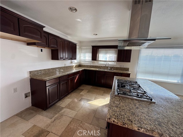 Detail Gallery Image 7 of 57 For 3833 W 105 St, Inglewood,  CA 90303 - 3 Beds | 1 Baths