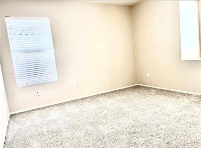 Detail Gallery Image 24 of 32 For 32040 Poppy Way, Lake Elsinore,  CA 92532 - 4 Beds | 2/1 Baths