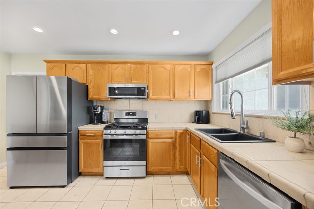 Detail Gallery Image 21 of 34 For 8158 Poinsettia Dr, Buena Park,  CA 90620 - 3 Beds | 2/1 Baths