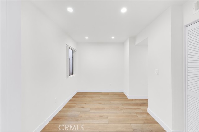 Detail Gallery Image 9 of 15 For 1132 Elm Ave #108,  Glendale,  CA 91201 - 1 Beds | 1/1 Baths