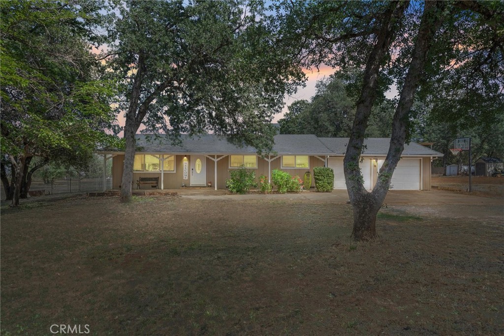 6791 Whispering Canyon Drive