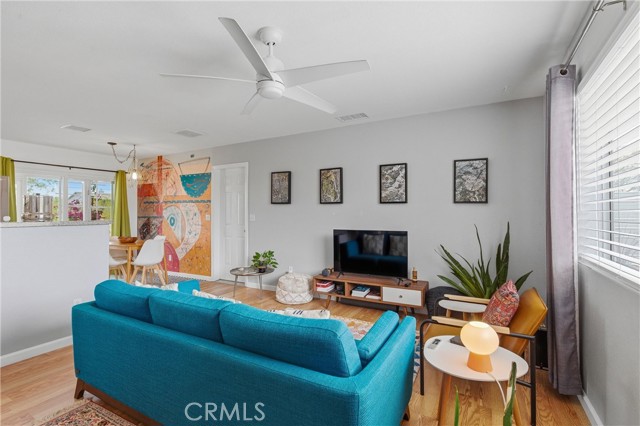 Detail Gallery Image 3 of 24 For 58193 Campanula, Yucca Valley,  CA 92284 - 3 Beds | 2 Baths