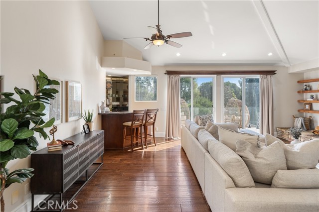 Detail Gallery Image 18 of 46 For 5132 Grandview Ave, Yorba Linda,  CA 92886 - 5 Beds | 4/1 Baths
