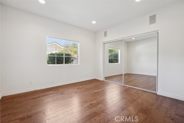 22501 Marilla Street, Chatsworth CA: https://media.crmls.org/medias/40e79290-02ac-4b96-97c1-b3bed5af30cf.jpg