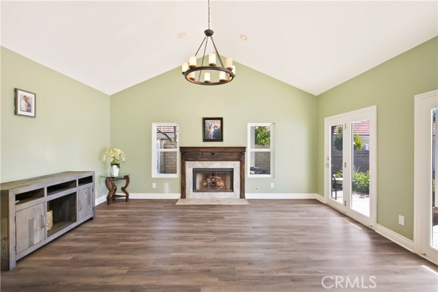 23943 Eagle Mountain Street, West Hills CA: https://media.crmls.org/medias/40e80247-ae77-4ab6-b99f-7ac066d3d0cc.jpg