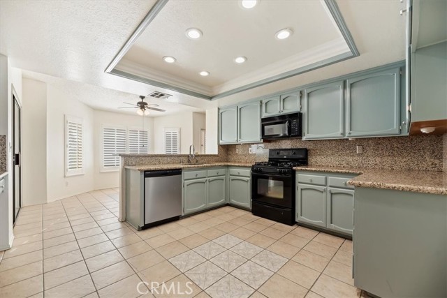 Detail Gallery Image 22 of 57 For 19185 Cochise, Apple Valley,  CA 92308 - 4 Beds | 2 Baths