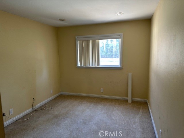 76 Ilex Drive, Newbury Park CA: https://media.crmls.org/medias/40e8fa4f-7818-403e-acd6-170f9c8cd532.jpg