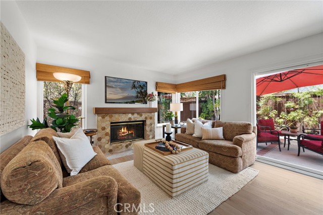 3 Calendula, Rancho Santa Margarita CA: https://media.crmls.org/medias/40eaabb7-7097-460c-bc0b-696ff9f4a54c.jpg