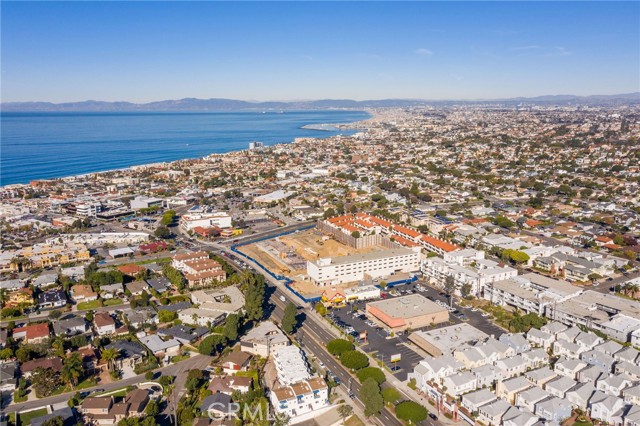 1800 Pacific Coast Hwy, Redondo Beach, California 90277, 3 Bedrooms Bedrooms, ,2 BathroomsBathrooms,Residential,Sold,Pacific Coast Hwy,PV21266567