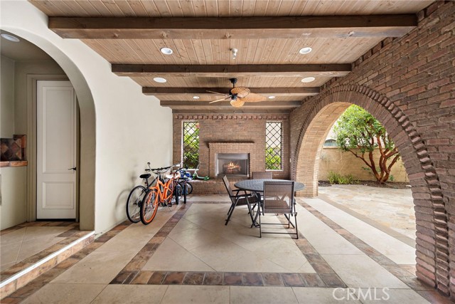 27 Pacific Mist, Newport Coast CA: https://media.crmls.org/medias/40eb5884-5405-4749-9c3e-b53dcde0c822.jpg