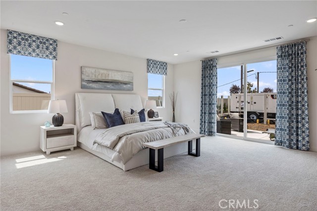 Detail Gallery Image 18 of 24 For 5978 Saddlehorn Ln, Jurupa Valley,  CA 92509 - 4 Beds | 3 Baths