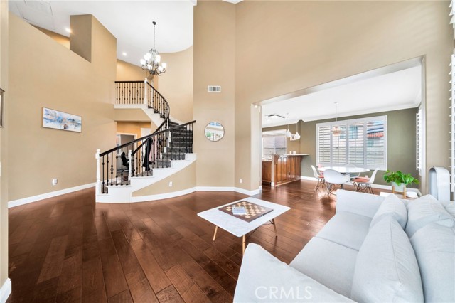 16139 Crooked Creek Court, Chino Hills CA: https://media.crmls.org/medias/40ede1fd-f405-439f-9b69-9df34f735c71.jpg