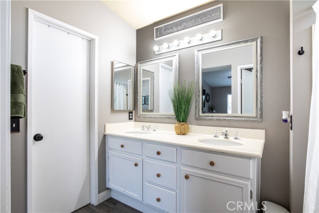 Detail Gallery Image 25 of 37 For 15539 Rockwell Ave, Fontana,  CA 92336 - 3 Beds | 2/1 Baths