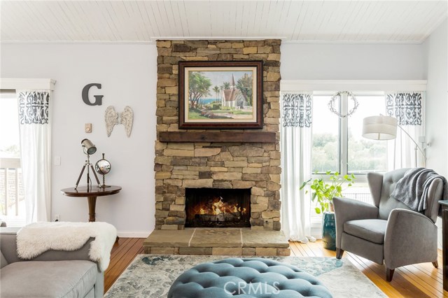 33 Seaview Drive S, Rolling Hills Estates, California 90274, 3 Bedrooms Bedrooms, ,2 BathroomsBathrooms,Residential,Sold,Seaview Drive S,SB17028621