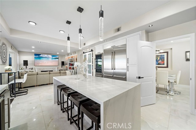 Detail Gallery Image 18 of 56 For 7135 Ashley Dr, Huntington Beach,  CA 92648 - 5 Beds | 3 Baths