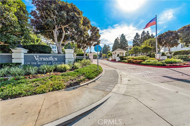 Detail Gallery Image 23 of 24 For 300 Cagney Ln #201,  Newport Beach,  CA 92663 - 2 Beds | 2 Baths