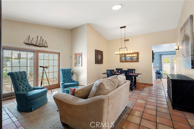Detail Gallery Image 7 of 46 For 2537 Fulton Rd, La Verne,  CA 91750 - 3 Beds | 2 Baths