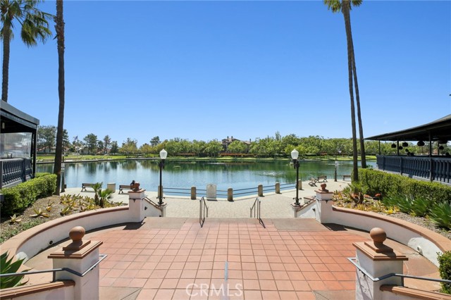 21391 Birdhollow Drive, Trabuco Canyon CA: https://media.crmls.org/medias/40f0efcc-eb63-4523-8f9d-ad4a46436d41.jpg