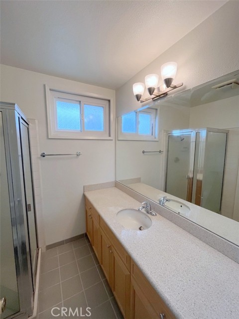 Detail Gallery Image 18 of 29 For 1622 Sunny Heights, Los Angeles,  CA 90065 - 5 Beds | 3 Baths