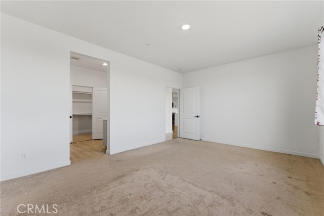 Detail Gallery Image 15 of 32 For 10710 Brookfield Dr, Riverside,  CA 92505 - 5 Beds | 3 Baths