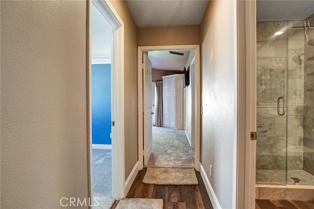 2963 Falconberg Drive, La Verne CA: https://media.crmls.org/medias/40f3f7ba-3a6a-4c0e-aebb-a0b7e456b2d6.jpg