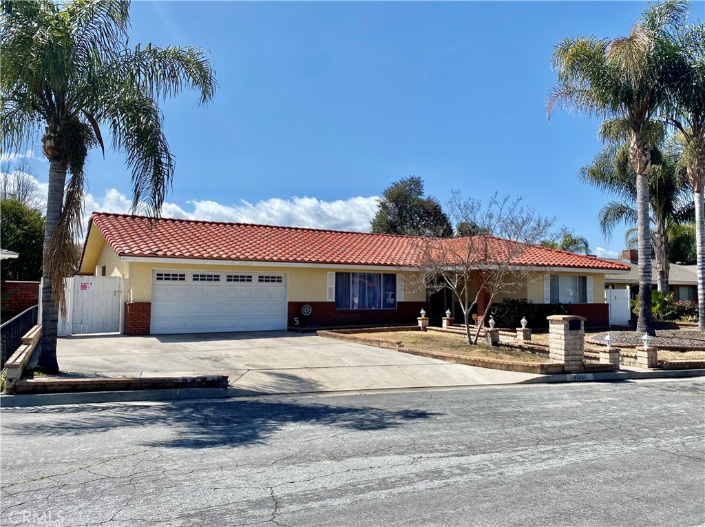 41201 Tiffany Lane, Hemet, CA 92544