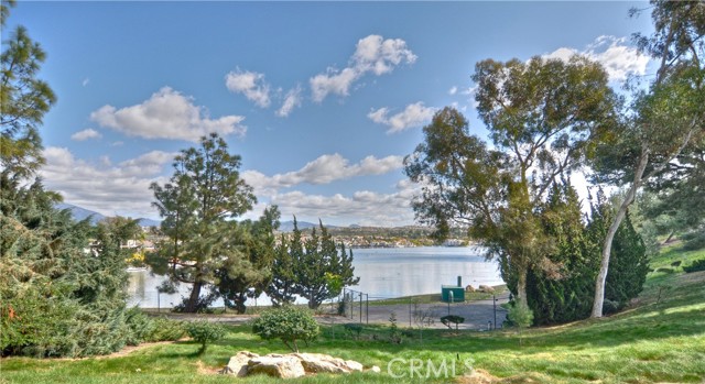 27951 Nevado, Mission Viejo CA: https://media.crmls.org/medias/40f479b6-c86b-4f76-89b1-0bd00b207ccc.jpg