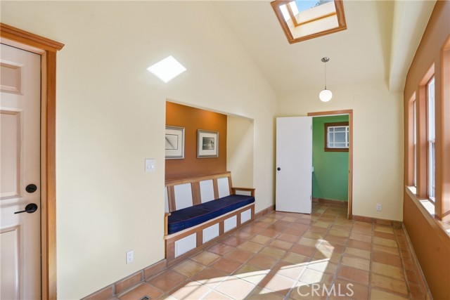 Image 17 of 44 For 1251 Mesa Oaks