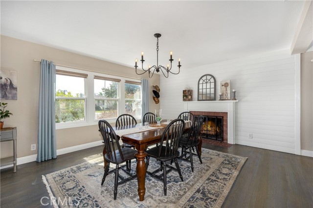 Detail Gallery Image 5 of 72 For 2731 N Rutgers Ave, Long Beach,  CA 90815 - 3 Beds | 2 Baths