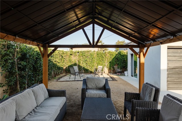 Detail Gallery Image 24 of 57 For 6418 3rd Ave, Los Angeles,  CA 90043 - 3 Beds | 2 Baths