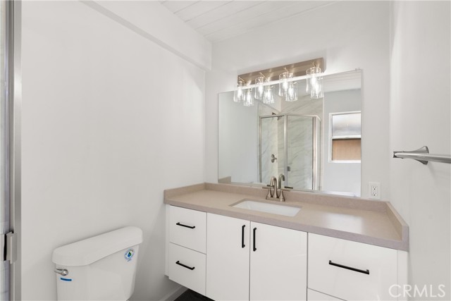 Detail Gallery Image 17 of 29 For 255 Prospect St, Newport Beach,  CA 92663 - 2 Beds | 2 Baths