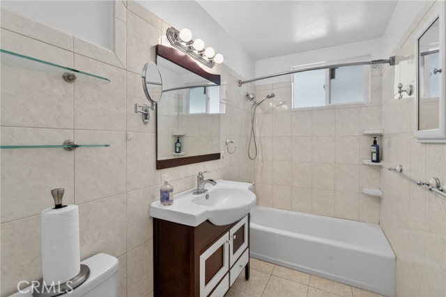 Detail Gallery Image 9 of 31 For 10353 Oro Vista, Sunland,  CA 91040 - 2 Beds | 2 Baths