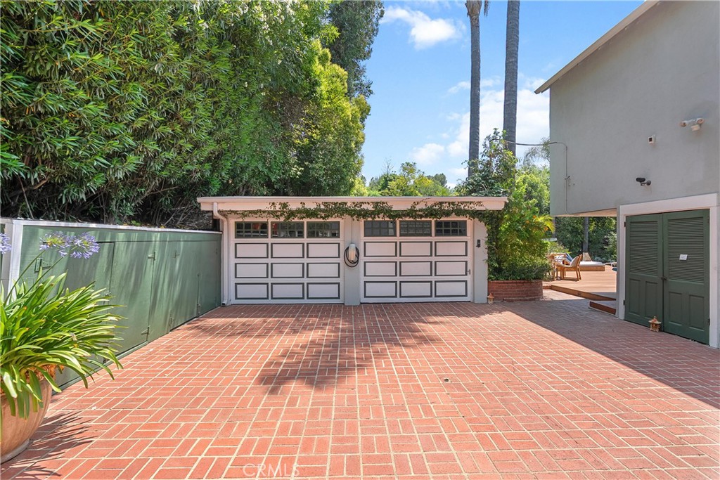 11818 Laurel Hills RoadStudio City img 43