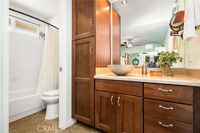 4514 Jamestown, Yorba Linda CA: https://media.crmls.org/medias/40f7f59f-d16b-4288-960d-5390e1353959.jpg