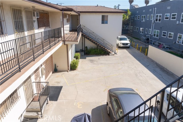 Detail Gallery Image 4 of 7 For 405 S Boyle Ave, Los Angeles,  CA 90033 - – Beds | – Baths